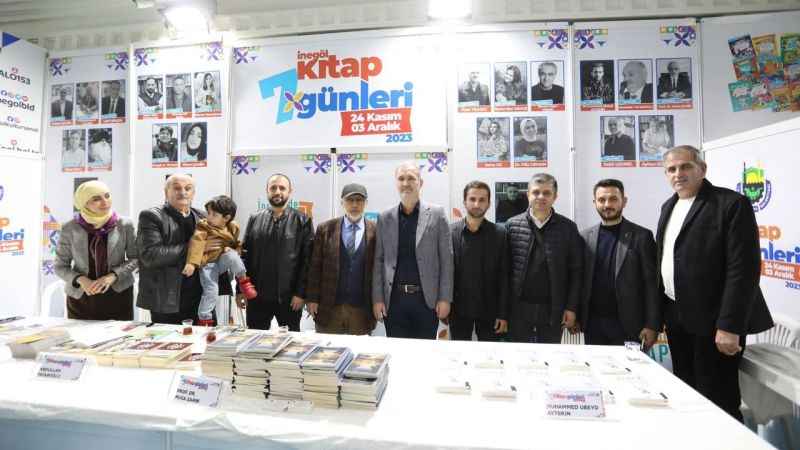 İnegöl Kitap Günleri'ne kitapseverlerden yoğun ilgi İnegöl Kitap Günleri'ne kitapseverlerden yoğun ilgi