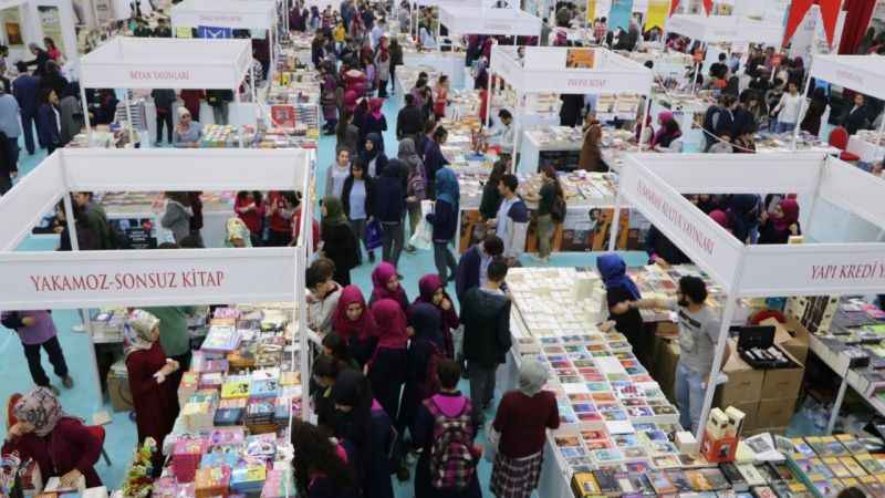 Siirt Kitap Fuarı bugün açılıyor Siirt Kitap Fuarı bugün açılıyor