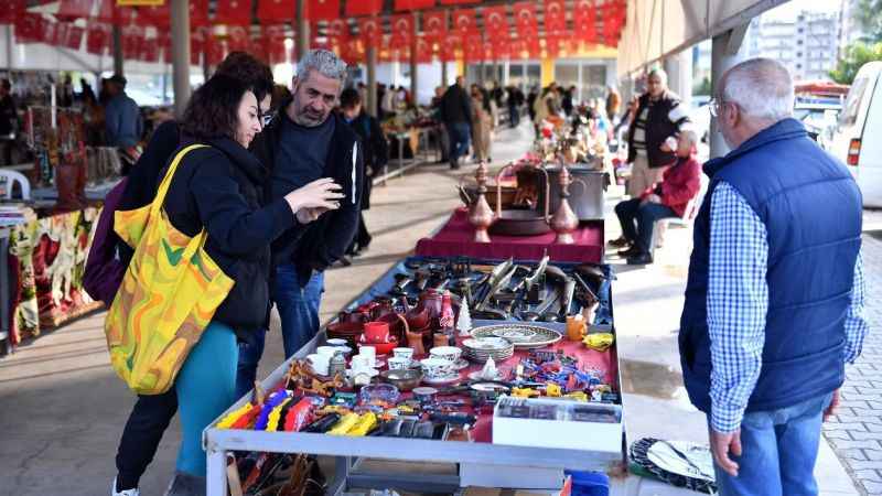  Mersinli antika tutkunları bu pazarda buluşuyor