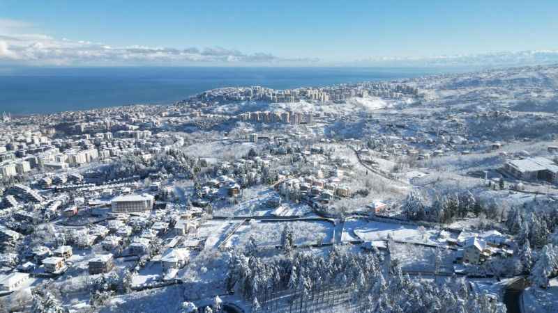Trabzon beyaz gelinliği giydi Trabzon beyaz gelinliği giydi