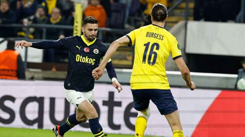 Fenerbahçe çeyrek final için sahada Fenerbahçe çeyrek final için sahada