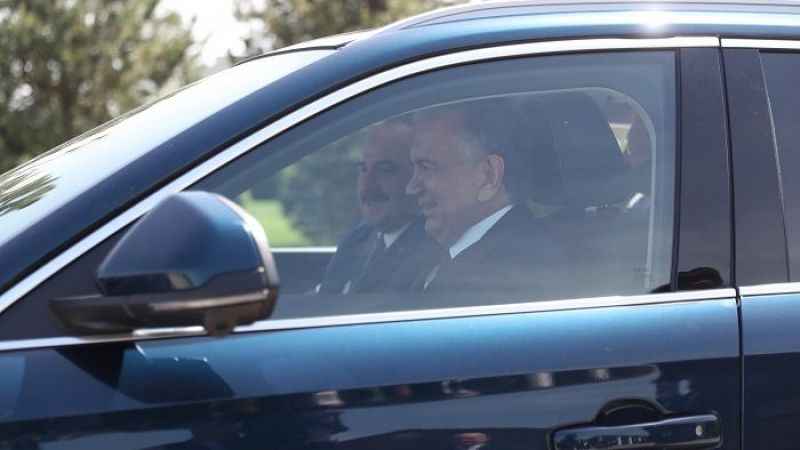 Kardeşe TOGG hediyesi Kardeşe TOGG hediyesi