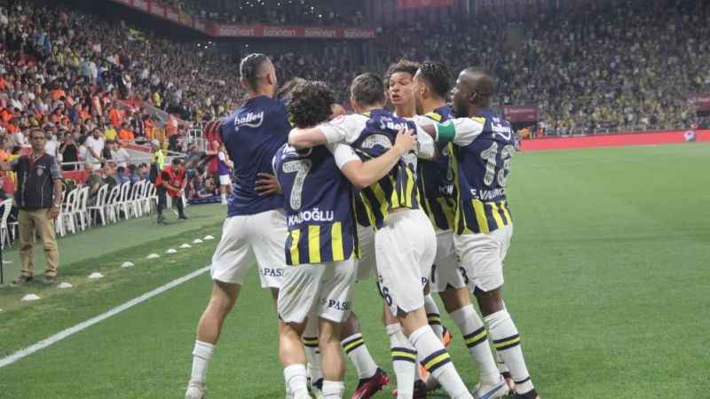 Fenerbahçe, 10 yıl sonra Türkiye Kupası şampiyonu Fenerbahçe, 10 yıl sonra Türkiye Kupası şampiyonu