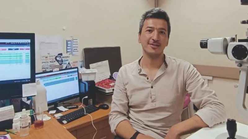 Gözünden sinek larvaları çıktı Gözünden sinek larvaları çıktı