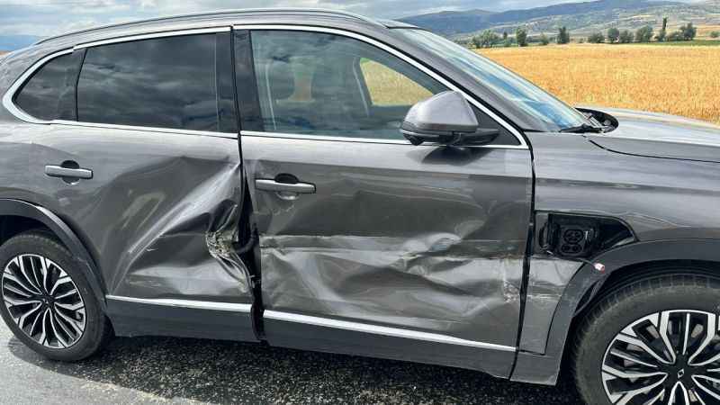 TOGG Afyonkarahisar’da ilk kazasını yaptı TOGG Afyonkarahisar’da ilk kazasını yaptı