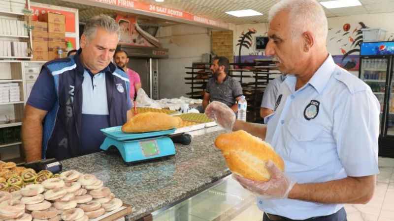 Şanlıurfa'da market ve fırınlara zabıta denetimi Şanlıurfa'da market ve fırınlara zabıta denetimi