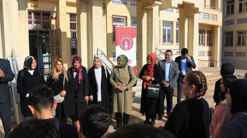 Beyoğlu ve Mannheim'dan Kahramanmaraş'a uzanan yardım eli Beyoğlu ve Mannheim'dan Kahramanmaraş'a uzanan yardım eli