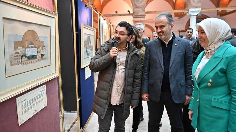 Minyatürlerle Bursa Sergisi büyük beğeni topladı Minyatürlerle Bursa Sergisi büyük beğeni topladı