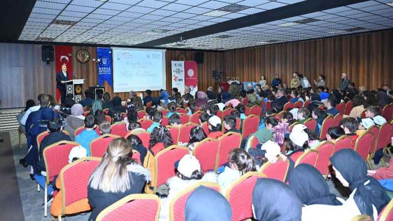 Bursa'da Zeka Oyunları Süper Ligi ödül töreniyle final yaptı Bursa'da Zeka Oyunları Süper Ligi ödül töreniyle final yaptı