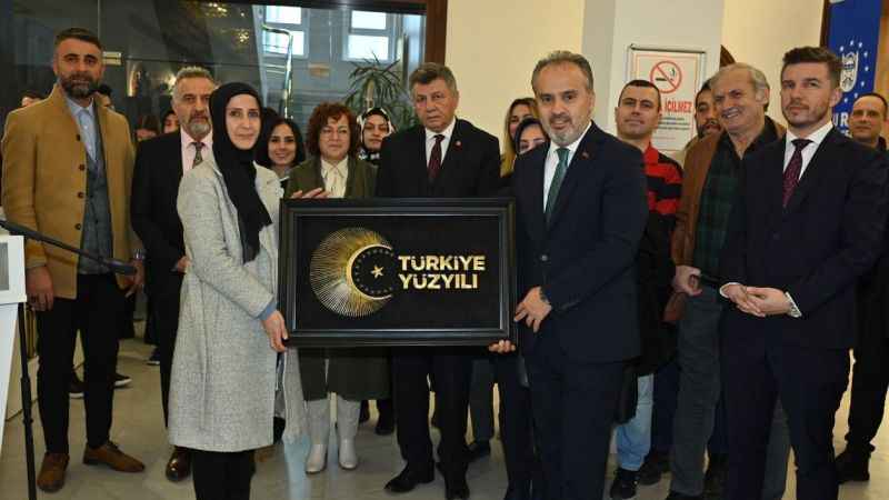 Geleneksel el sanatları sergisi sanatseverleri ağırladı Geleneksel el sanatları sergisi sanatseverleri ağırladı