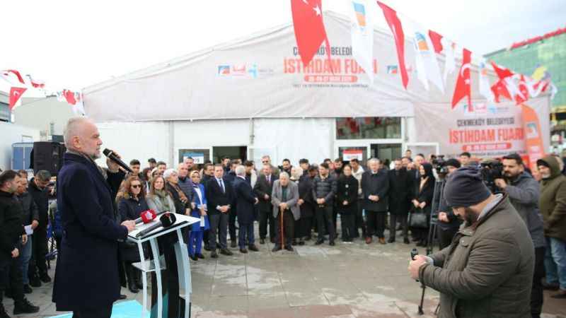 İşveren ve iş arayanlar Çekmeköy'de buluşuyor İşveren ve iş arayanlar Çekmeköy'de buluşuyor