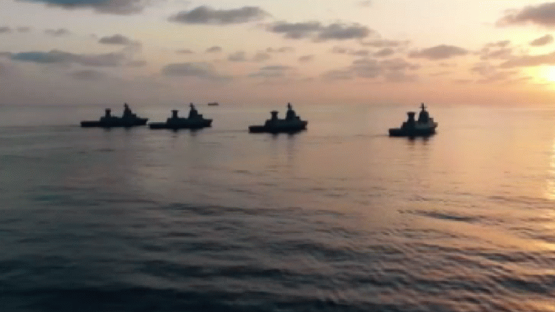 İsrail 4 yeni savaş gemisini ilk kez Kızıldeniz'e gönderdi İsrail 4 yeni savaş gemisini ilk kez Kızıldeniz'e gönderdi