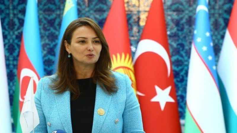 Ganire Paşayeva gözyaşlarıyla defnedildi Ganire Paşayeva gözyaşlarıyla defnedildi