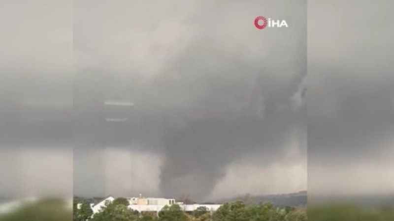 ABD’yi hortum ve şiddetli fırtına vurdu: 6 ölü ABD’yi hortum ve şiddetli fırtına vurdu: 6 ölü