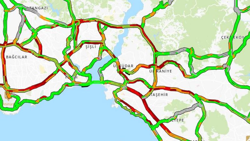 İstanbul’da bazı yollar trafiğe kapatıldı İstanbul’da bazı yollar trafiğe kapatıldı