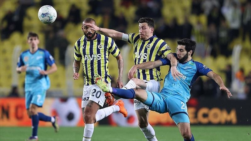 Özel maçta dostluk kazandı Özel maçta dostluk kazandı