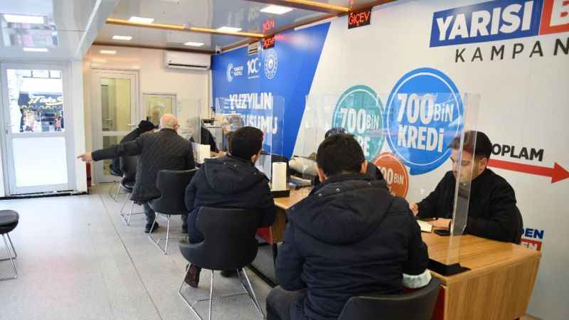 Yarısı Bizden Kampanyası Bilgilendirme Tırı Pendik'te Yarısı Bizden Kampanyası Bilgilendirme Tırı Pendik'te