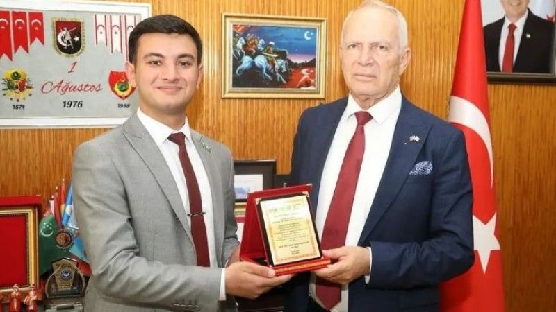 Şahin Aliyev, KKTC Meclisi Başkanı Zorlu Töre ile görüştü Şahin Aliyev, KKTC Meclisi Başkanı Zorlu Töre ile görüştü