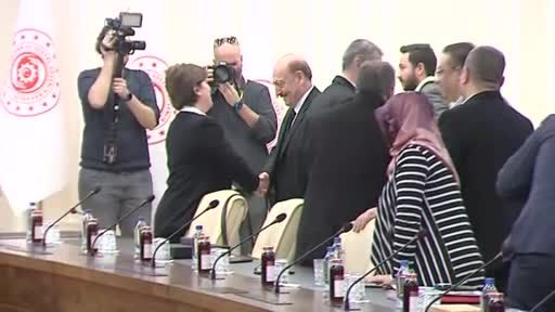 EYT’lilerden Bakan Bilgin’e teşekkür ziyareti EYT’lilerden Bakan Bilgin’e teşekkür ziyareti