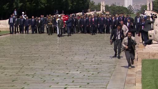 Cumhurbaşkanı Erdoğan başkanlığındaki devlet erkanı, Anıtkabir'i ziyaret etti Cumhurbaşkanı Erdoğan başkanlığındaki devlet erkanı, Anıtkabir'i ziyaret etti