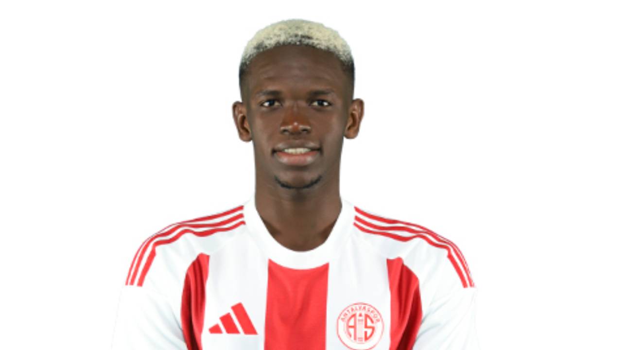 Antalyasporlu Mouhamed El Bachir Gueye kimdir? Hangi takımlarda oynadı? Antalyasporlu Mouhamed El Bachir Gueye kimdir? Hangi takımlarda oynadı?