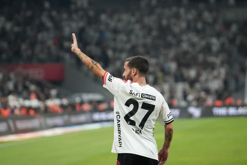 Beşiktaş'tan Rafa Silva açıklaması Beşiktaş'tan Rafa Silva açıklaması