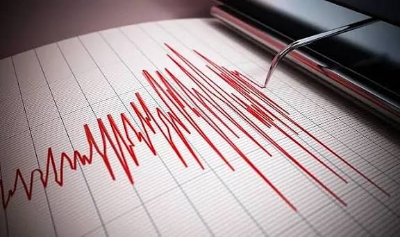 Balıkesir’de 6.1 büyüklüğünde deprem