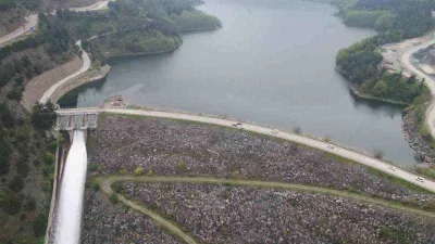 Doğancı'da su yüzde 100’e ulaştı baraj kapakları açıldı