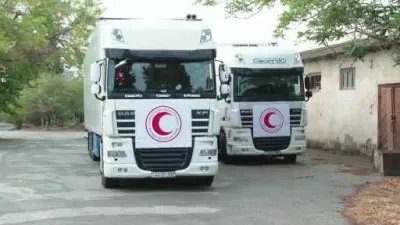 Azerbaycan'dan Karabağ'da yaşayan Ermenilere 40 tonluk insani yardım