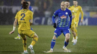 Fenerbahçe, Çaykur Rizespor'u 3-1 mağlup etti