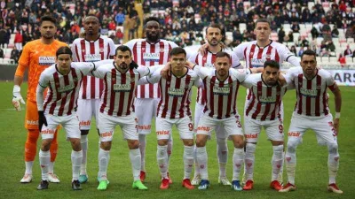 Sivasspor, Süper Lig’de 9. mağlubiyetini aldı