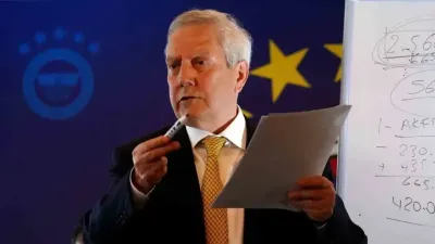 Aziz Yıldırım: 
