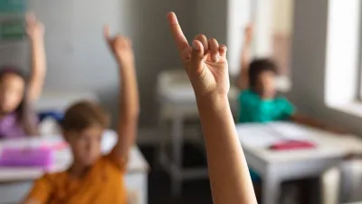 MEB’den özel okulların ’yemek, kıyafet, kırtasiye’ ödemelerine yakın takip