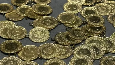 Altın fiyatları neden düşüyor, daha da düşecek mi?