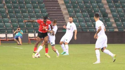 Kocaelispor hazırlık maçında Pendikspor'u mağlup etti