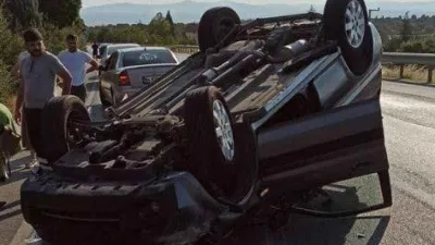 Uşak’ta şarampole devrilen araçta 4 kişi yaralandı