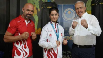 Avrupa'nın en büyüğü oldu, kız çocuklarının rol modeli haline geldi