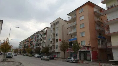 Deprem bölgesi Malatya’da konut satışları durdu