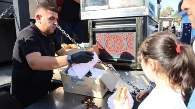 Adana'daki esnaflardan İsrail'e protesto