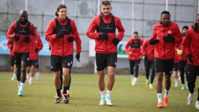 Sivasspor’da Fenerbahçe mesaisi sürüyor