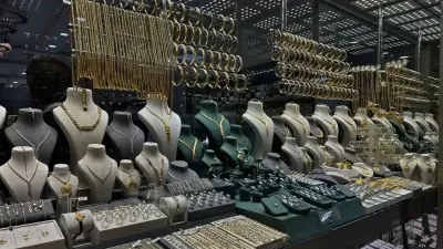 Ons altın 3 bin doların üzerini gördü