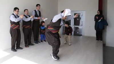 Down Sendromlu Halay Ekibi Coşturdu