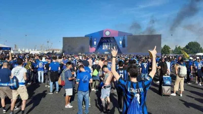 Inter taraftarından Hakan Çalhanoğlu’na sevgi gösterisi