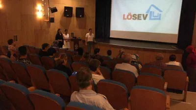 LÖSEV'den kanser hastası olan ailelere seminer