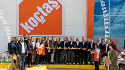 Koçtaş, 375'inci mağazasını İzmir Çeşme'de açtı