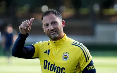 Tedesco, Fenerbahçe'nin başında ilk antrenmanına çıktı